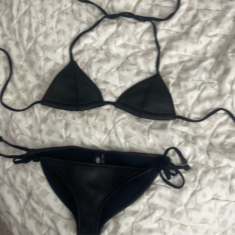 Triangl black neoprene bikini size x small